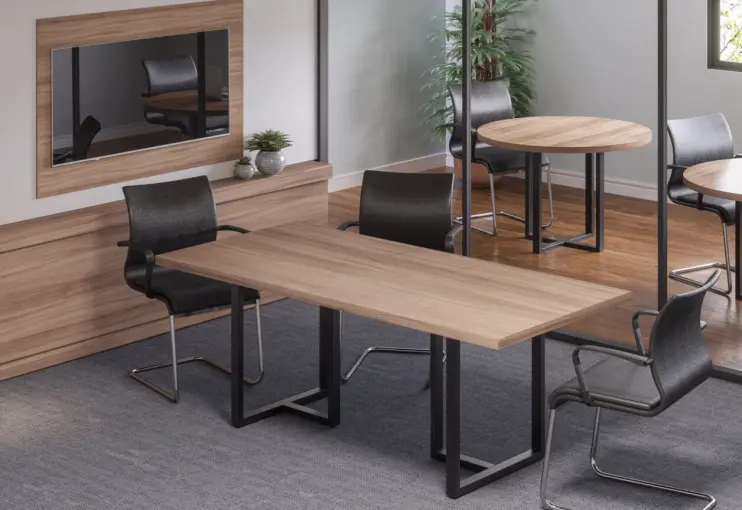 MESA DE REUNIÃO TUBULAR COM PÉ DE AÇO