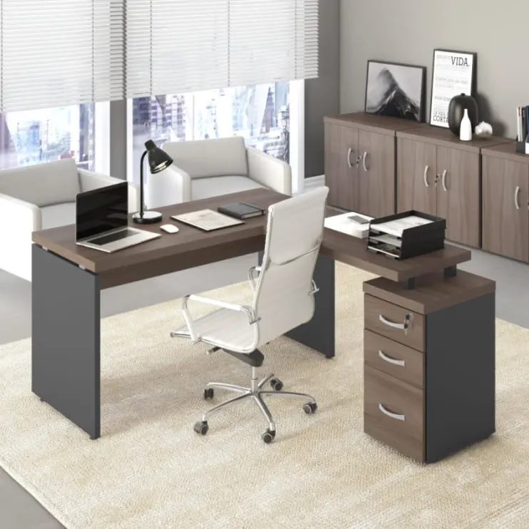 MESA DIRETOR EM "L" COM PÉ GAVETEIRO