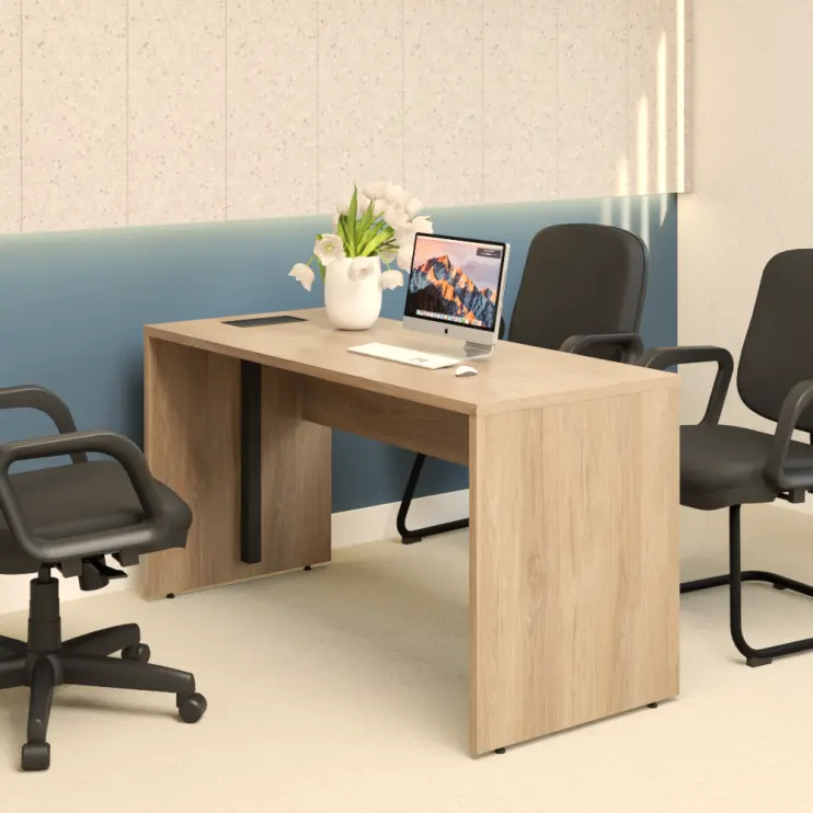 MESA RETA PÉ PAINEL COM CAIXA DE TOMADA